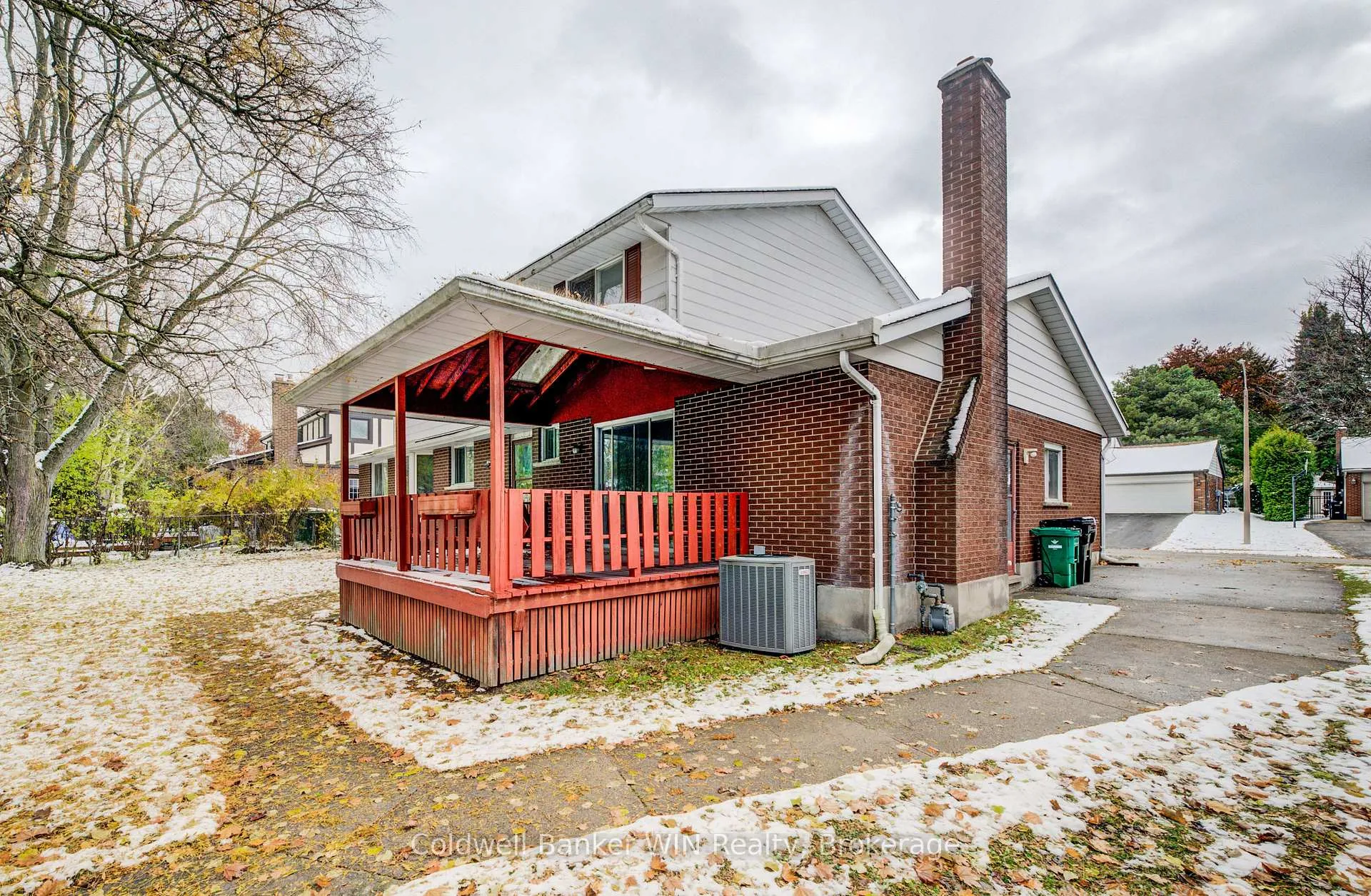 Photo 42 of 47 Academy Crescent, Waterloo — HOMEH