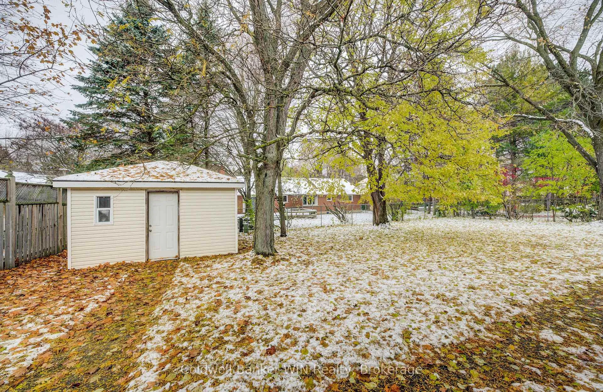 Photo 44 of 47 Academy Crescent, Waterloo — HOMEH