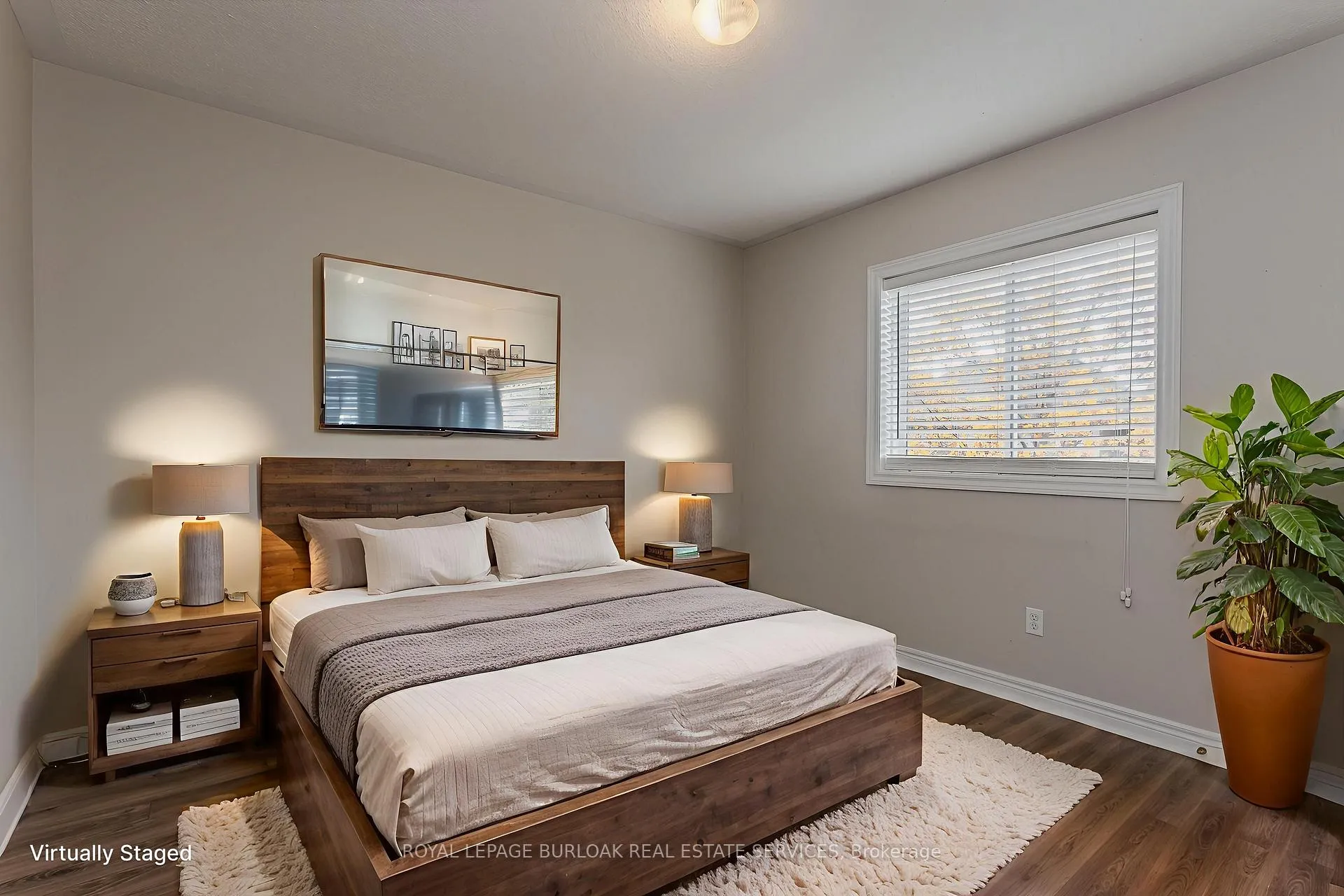 Photo 34 of 2273 Blue Oak Circle, Oakville, Westmount — HOMEH