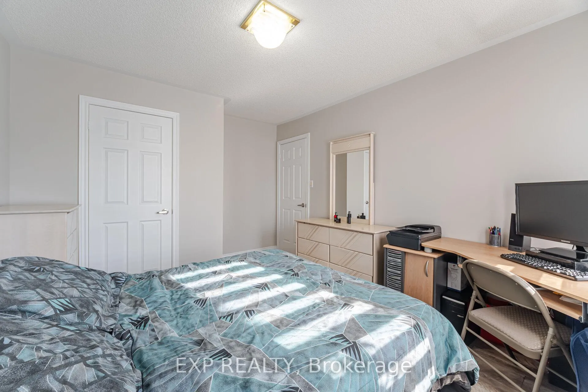 Photo 29 of 211 Fletcher Drive, Vaughan, Maple — HOMEH