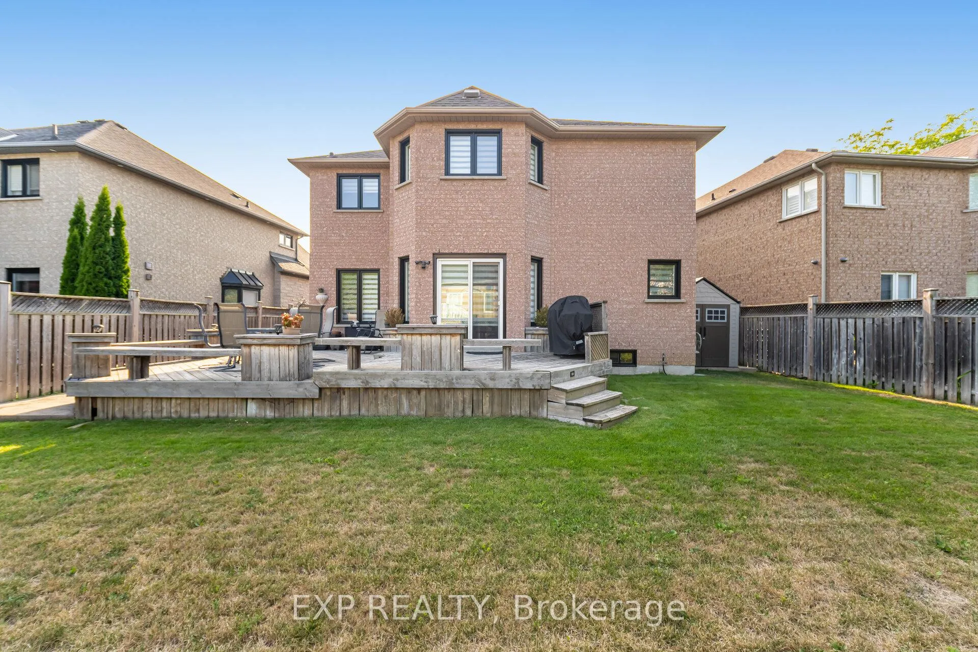 Photo 50 of 211 Fletcher Drive, Vaughan, Maple — HOMEH