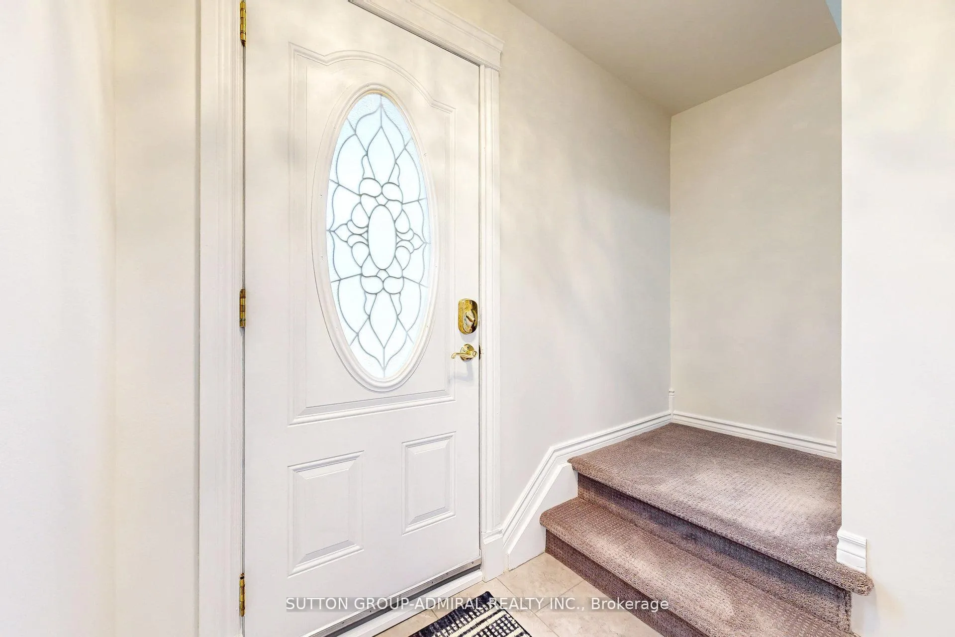 Photo 6 of 15 Glass Drive, Aurora, Aurora Highlands — HOMEH