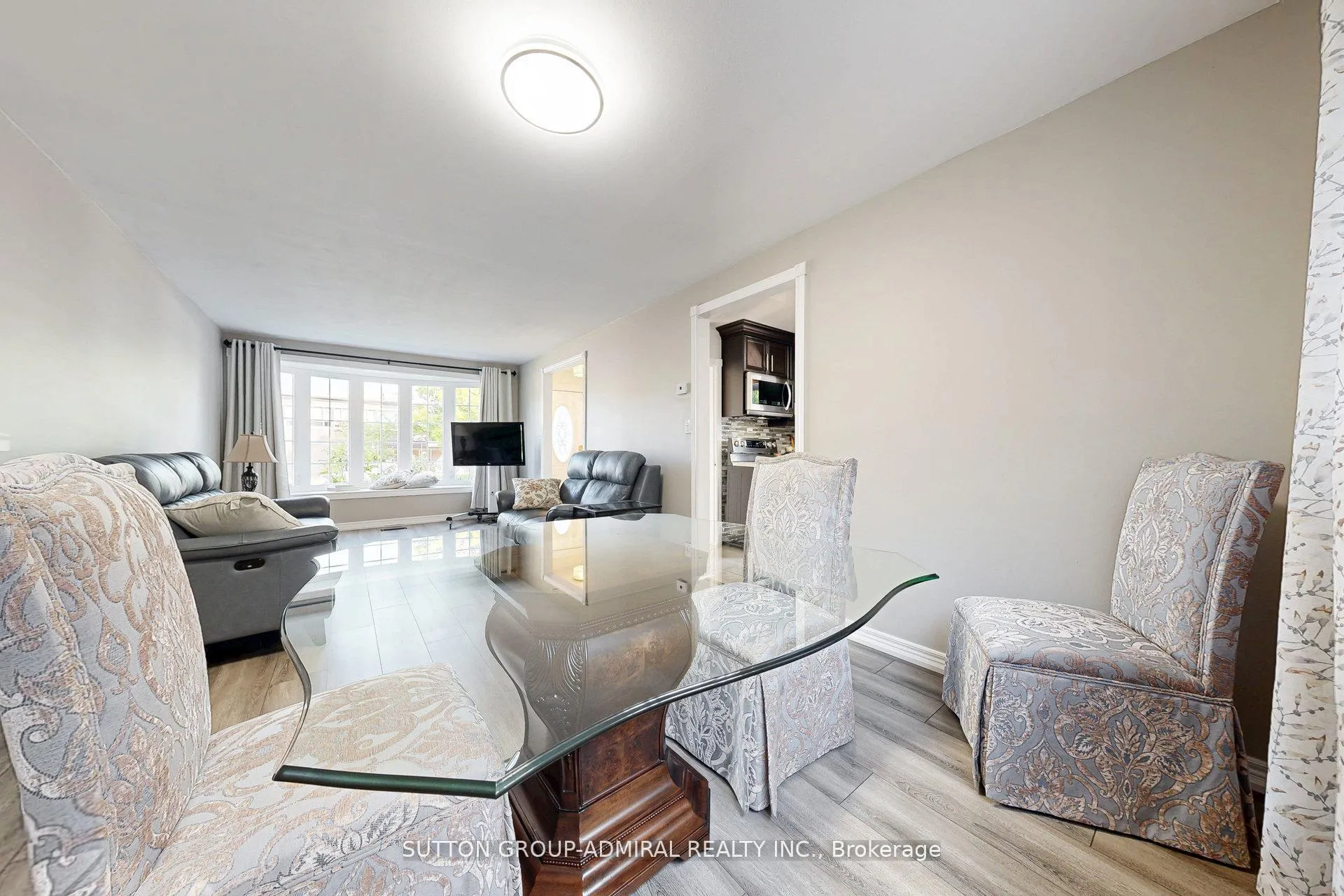 Photo 14 of 15 Glass Drive, Aurora, Aurora Highlands — HOMEH