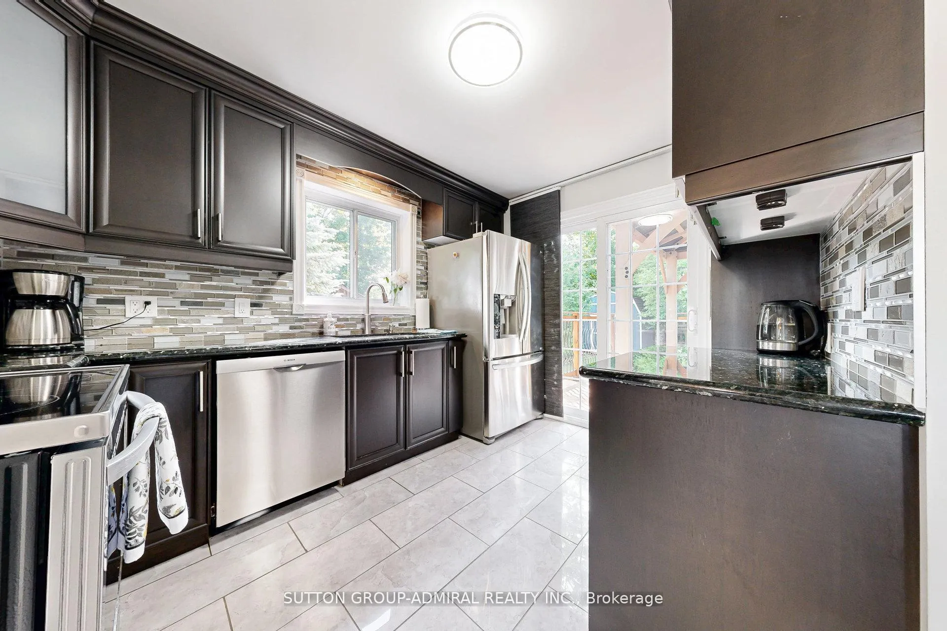 Photo 15 of 15 Glass Drive, Aurora, Aurora Highlands — HOMEH
