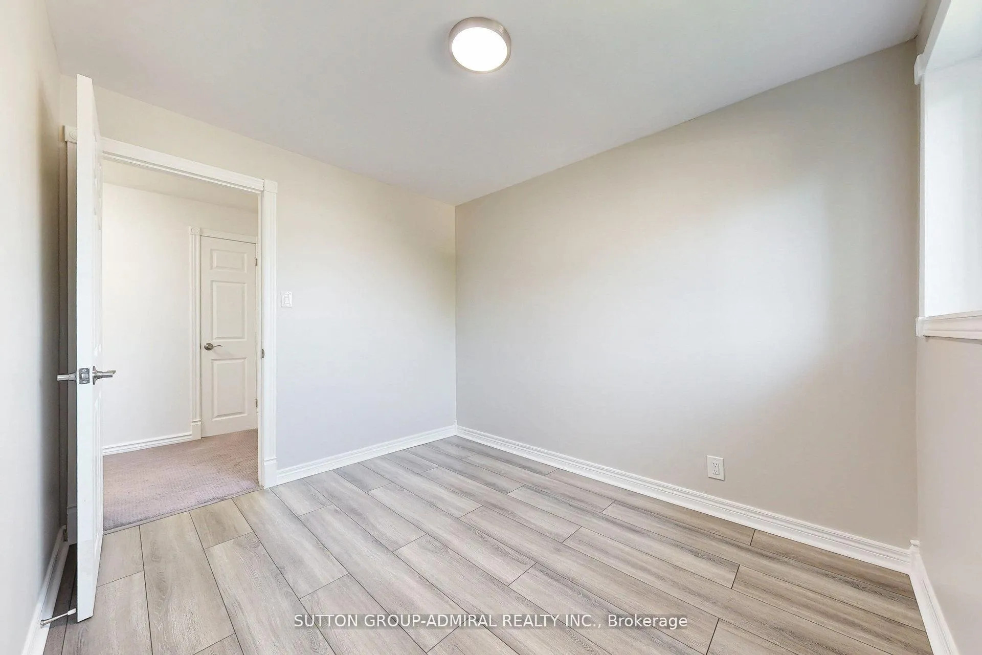 Photo 23 of 15 Glass Drive, Aurora, Aurora Highlands — HOMEH