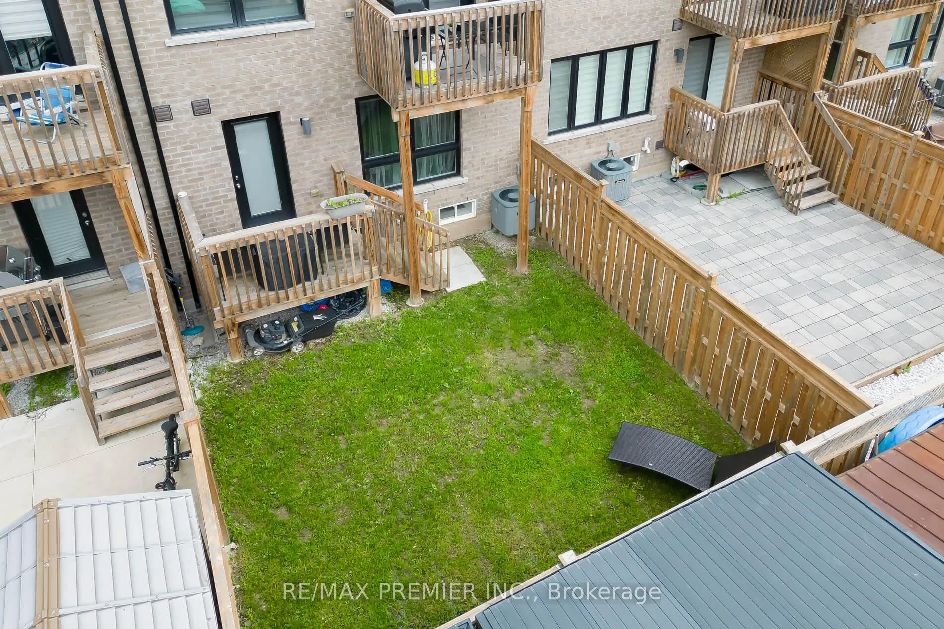 Photo 39 of 89 Gridiron Gate, Vaughan, Vellore Village — HOMEH