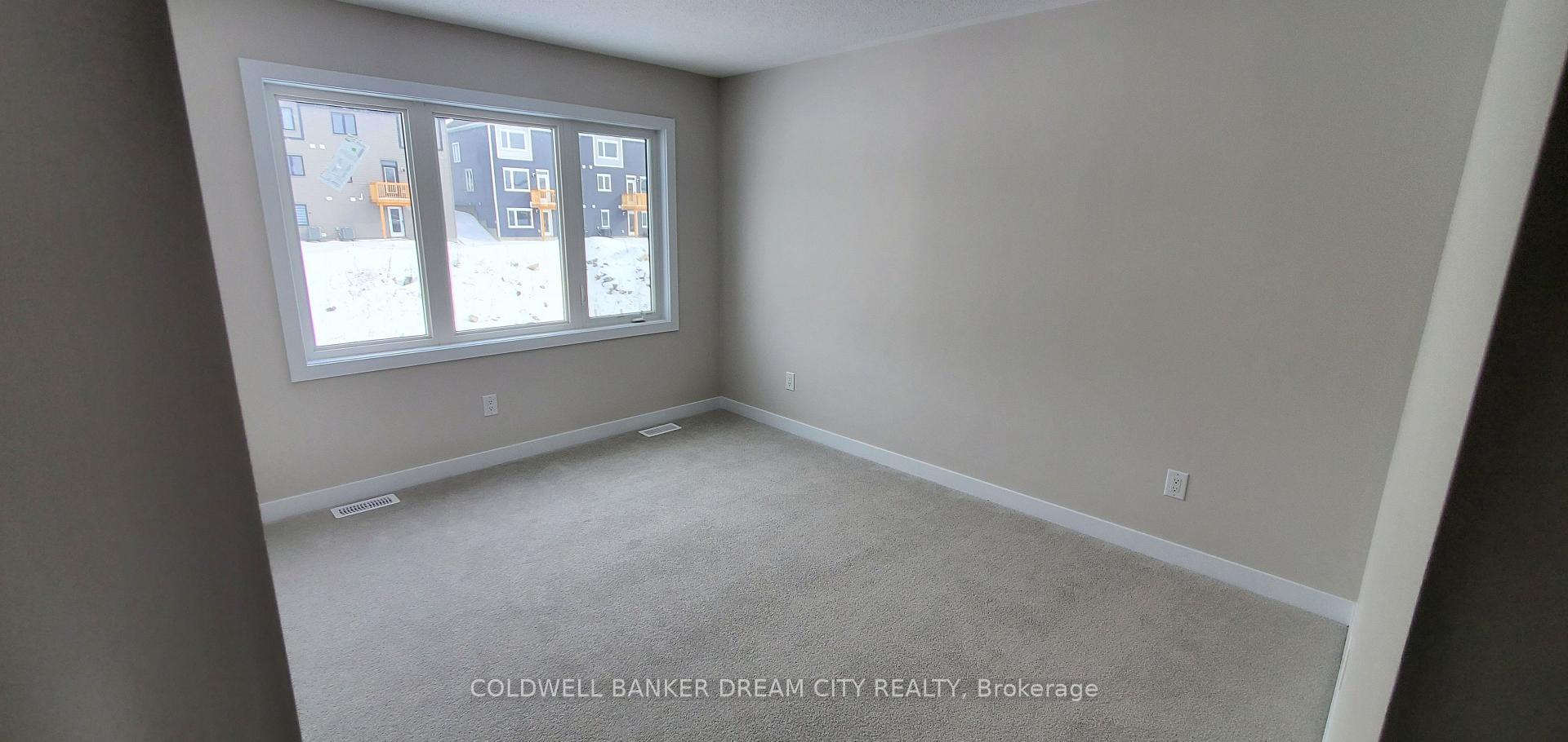 Photo 5 of 678 Expansion Road, Ottawa, Barrhaven - Half Moon Bay — HOMEH