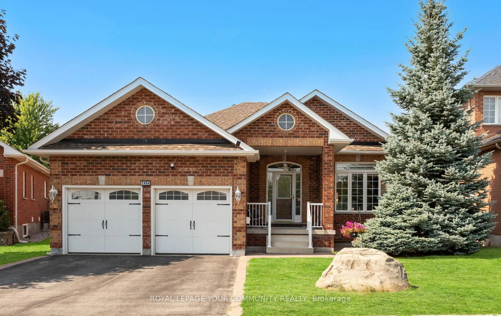 Photo 1 of 1994 Thompson Street, Innisfil, Alcona — HOMEH