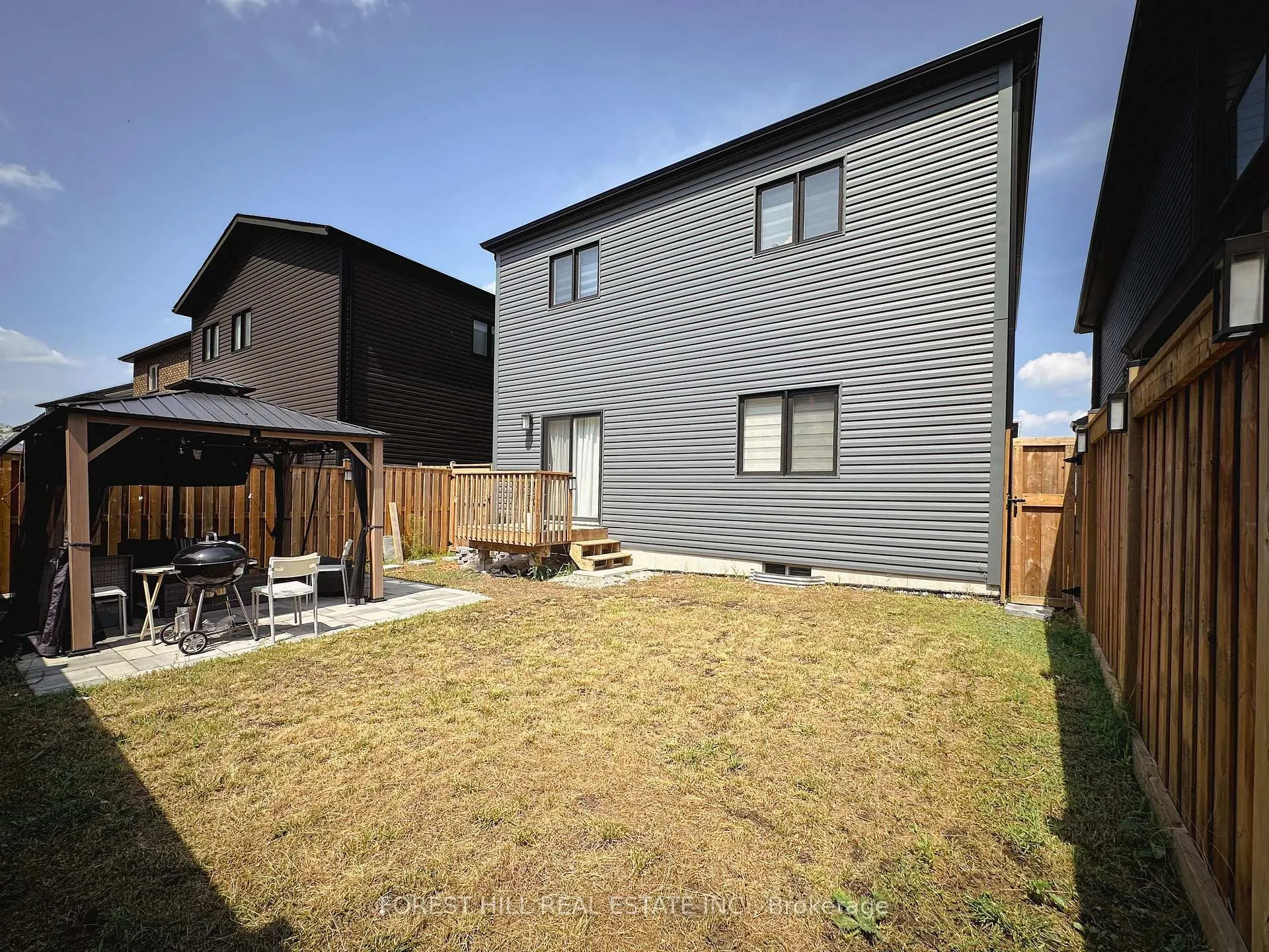 Photo 5 of 64 Mabern Street, Barrie, Rural Barrie Southwest — HOMEH