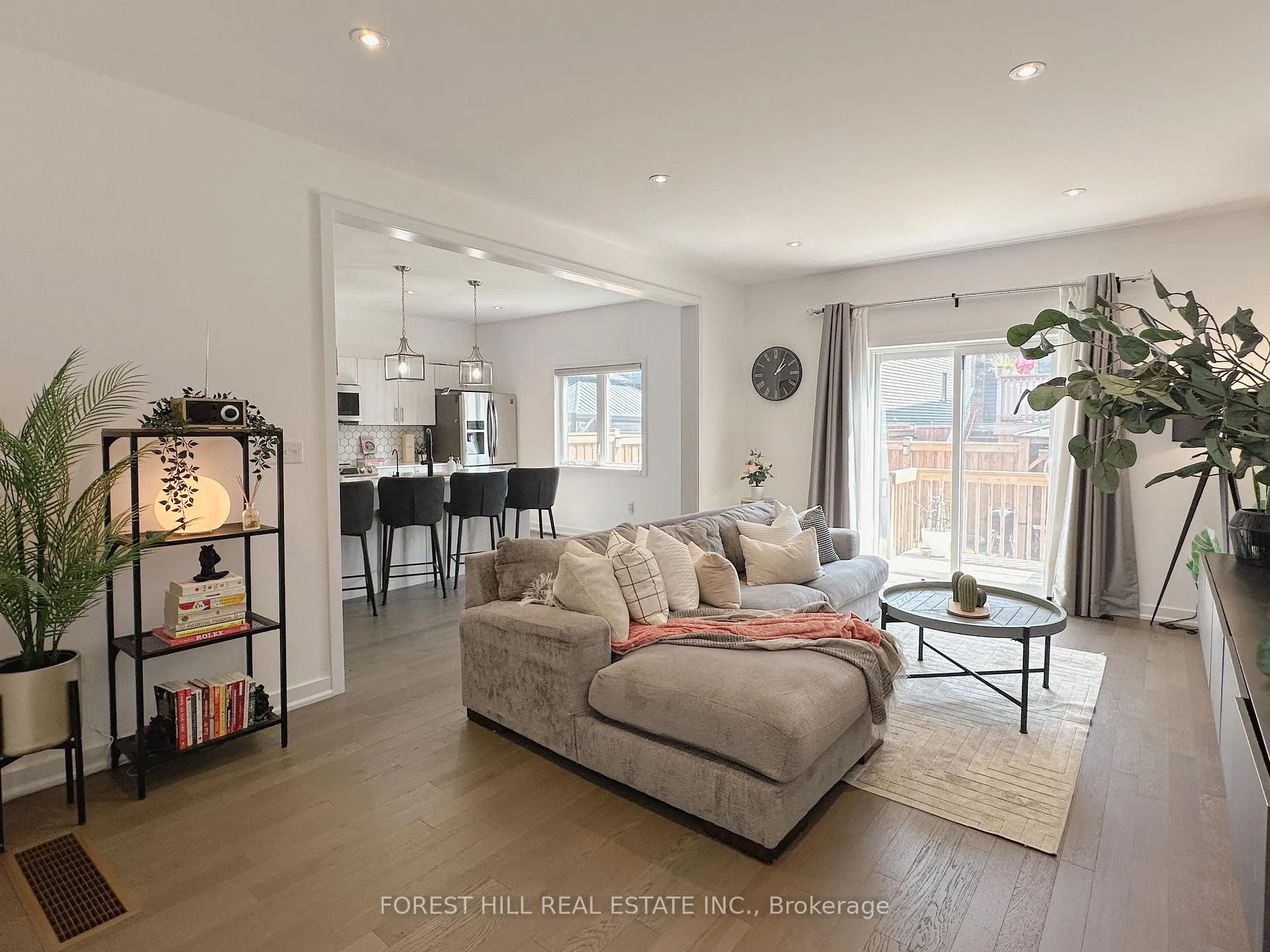 Photo 12 of 64 Mabern Street, Barrie, Rural Barrie Southwest — HOMEH