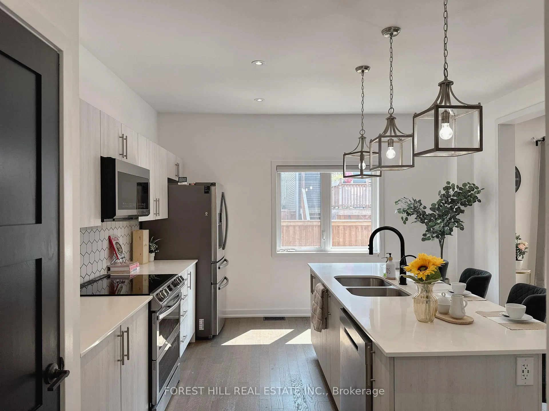 Photo 17 of 64 Mabern Street, Barrie, Rural Barrie Southwest — HOMEH