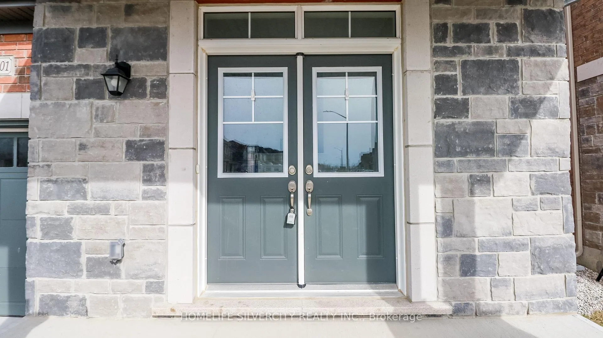 Photo 3 of 2201 Lozenby Street, Innisfil, Alcona — HOMEH