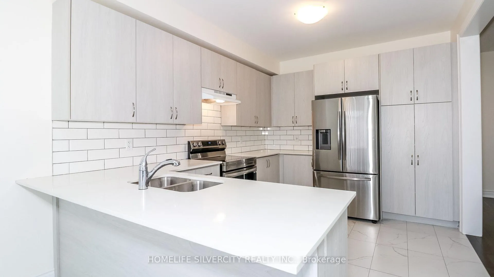 Photo 18 of 2201 Lozenby Street, Innisfil, Alcona — HOMEH