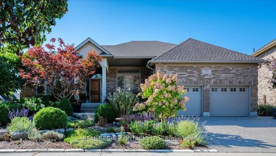Photo 1 of 392 Deer Ridge Drive, Kitchener — HOMEH
