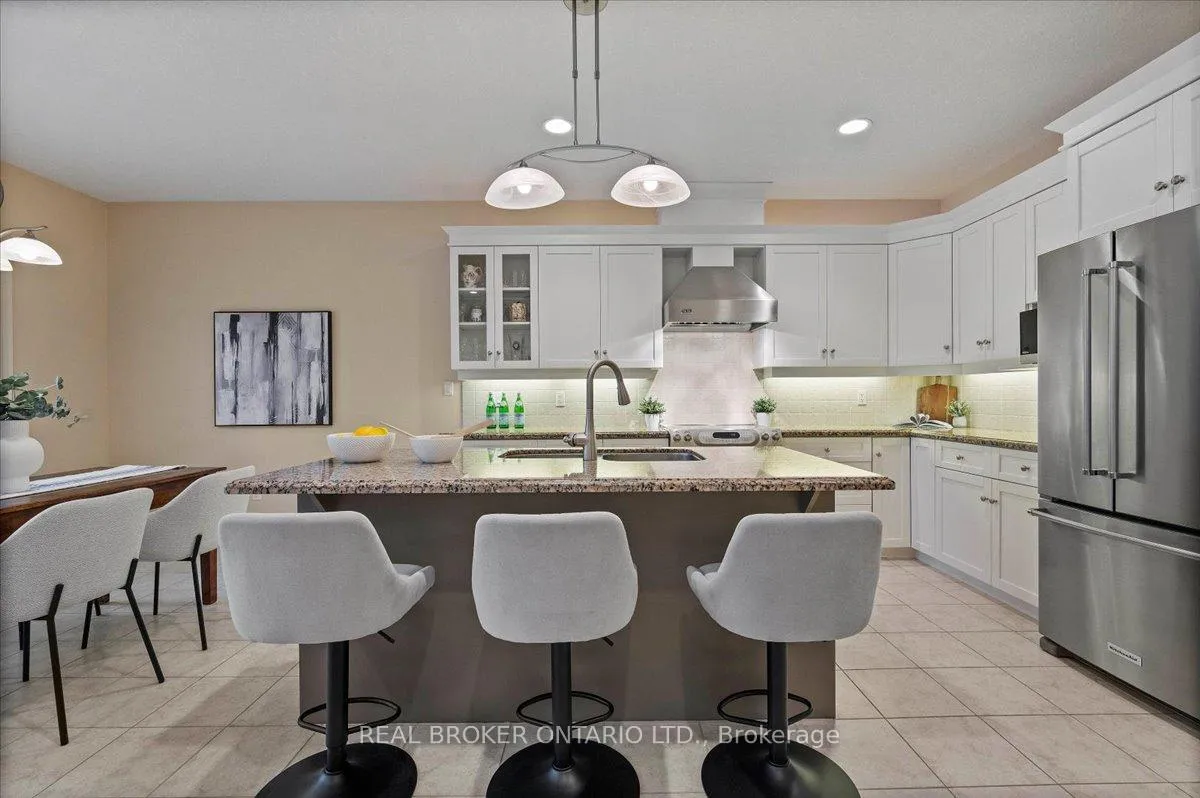 Photo 6 of 392 Deer Ridge Drive, Kitchener — HOMEH