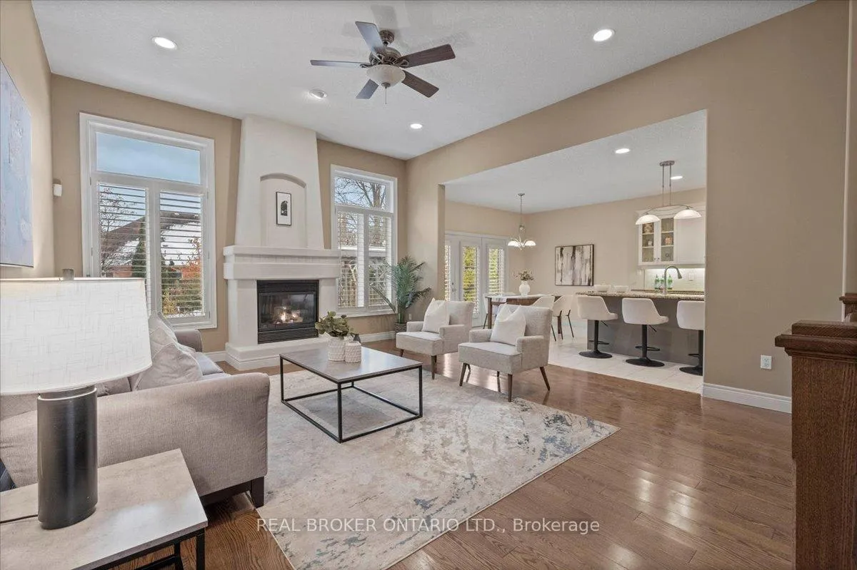 Photo 15 of 392 Deer Ridge Drive, Kitchener — HOMEH
