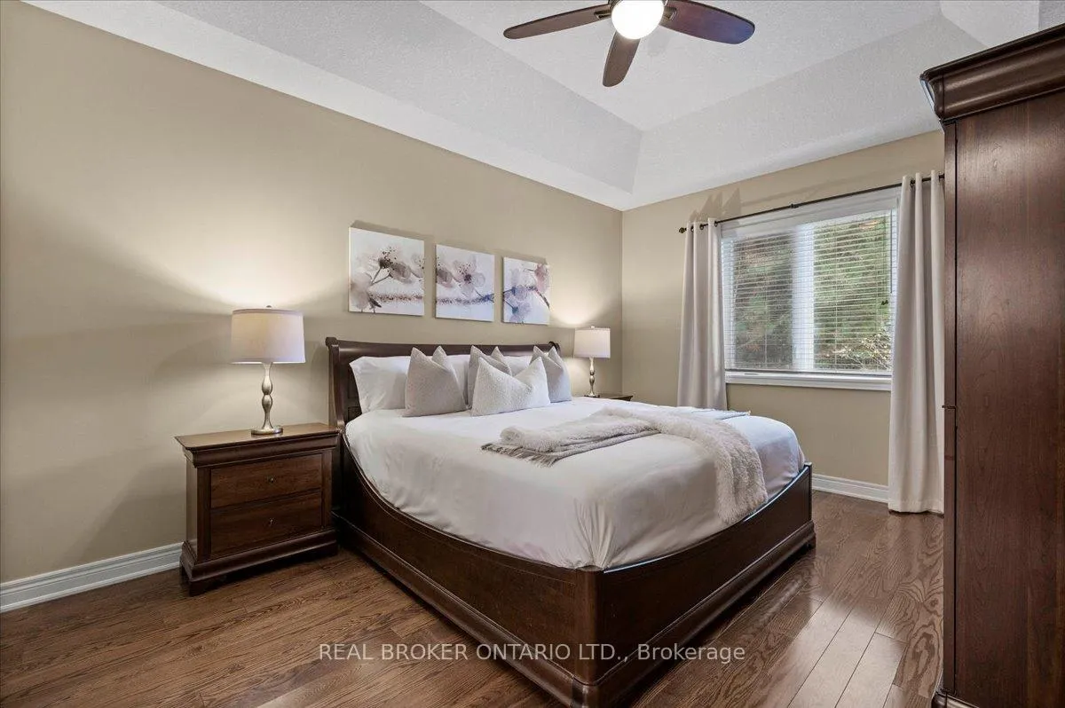 Photo 18 of 392 Deer Ridge Drive, Kitchener — HOMEH