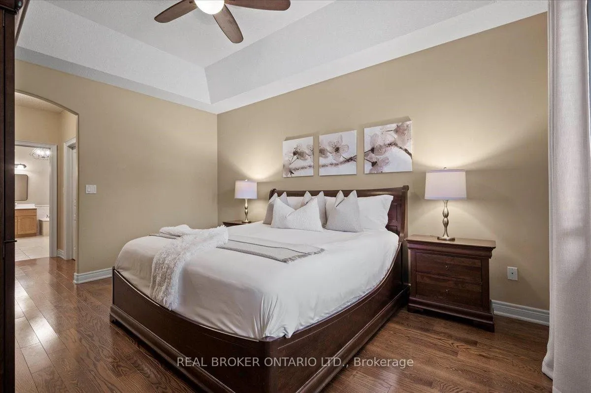 Photo 19 of 392 Deer Ridge Drive, Kitchener — HOMEH