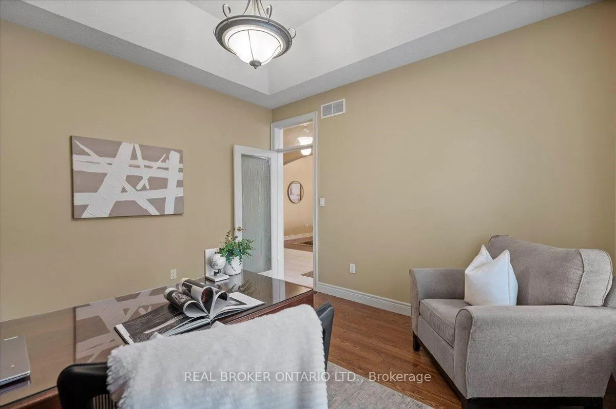 Photo 26 of 392 Deer Ridge Drive, Kitchener — HOMEH