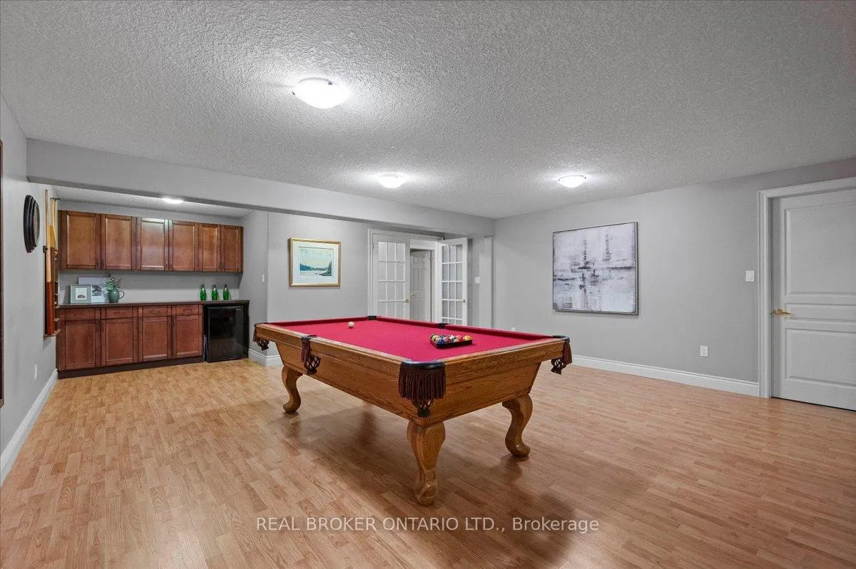 Photo 29 of 392 Deer Ridge Drive, Kitchener — HOMEH