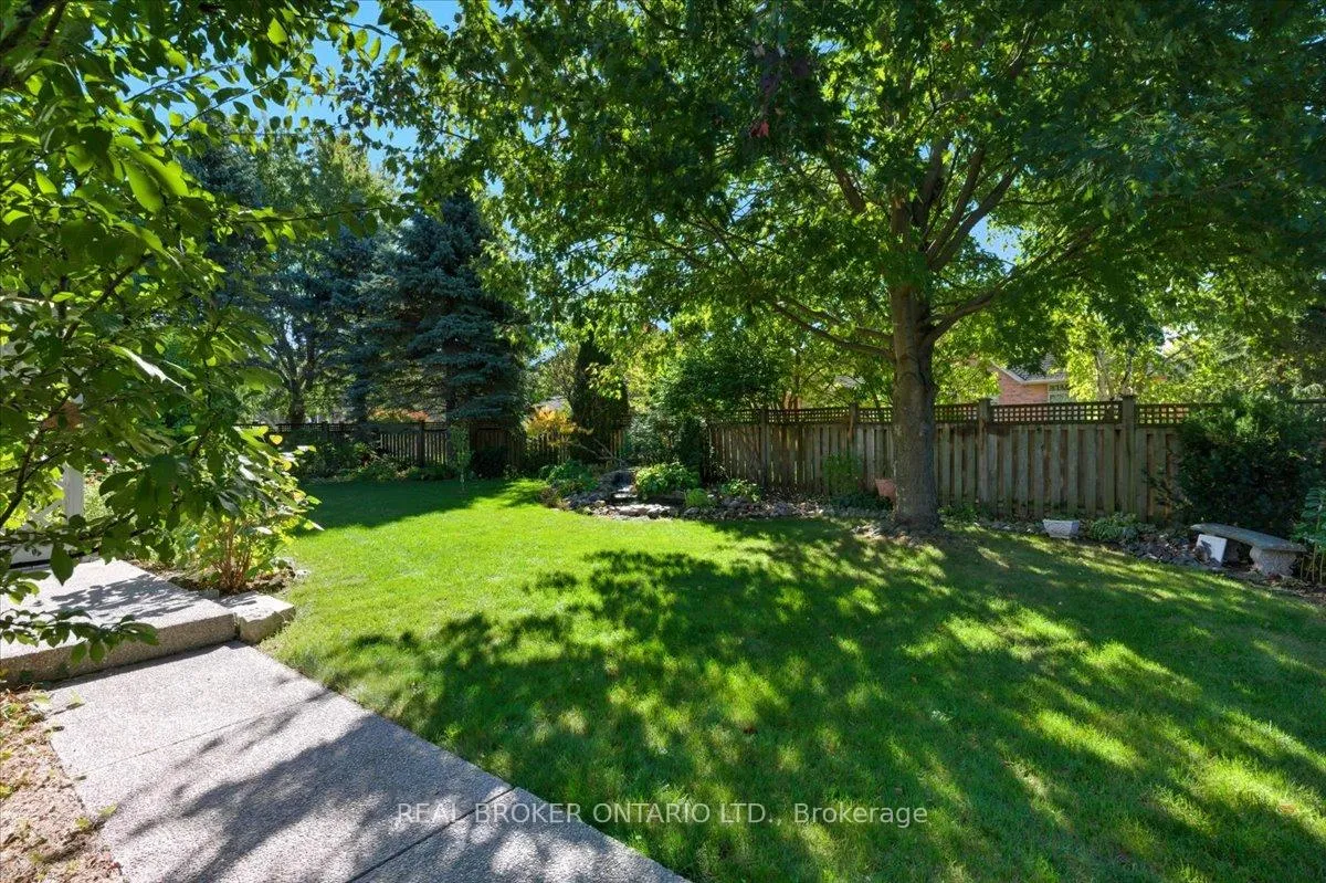 Photo 38 of 392 Deer Ridge Drive, Kitchener — HOMEH