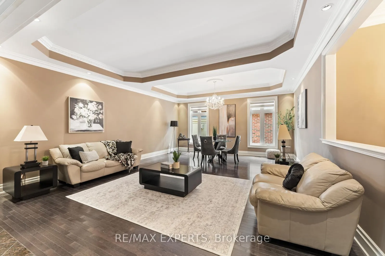Photo 9 of 21 Rainbow's End, Vaughan, Kleinburg — HOMEH
