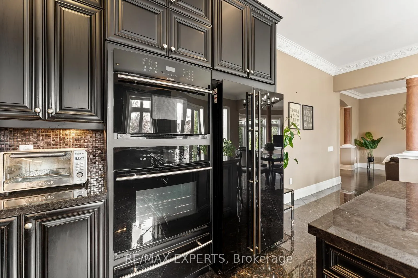 Photo 21 of 21 Rainbow's End, Vaughan, Kleinburg — HOMEH