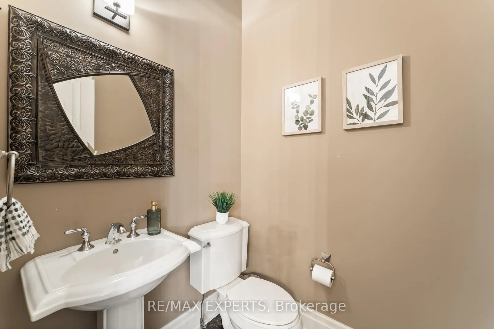Photo 34 of 21 Rainbow's End, Vaughan, Kleinburg — HOMEH