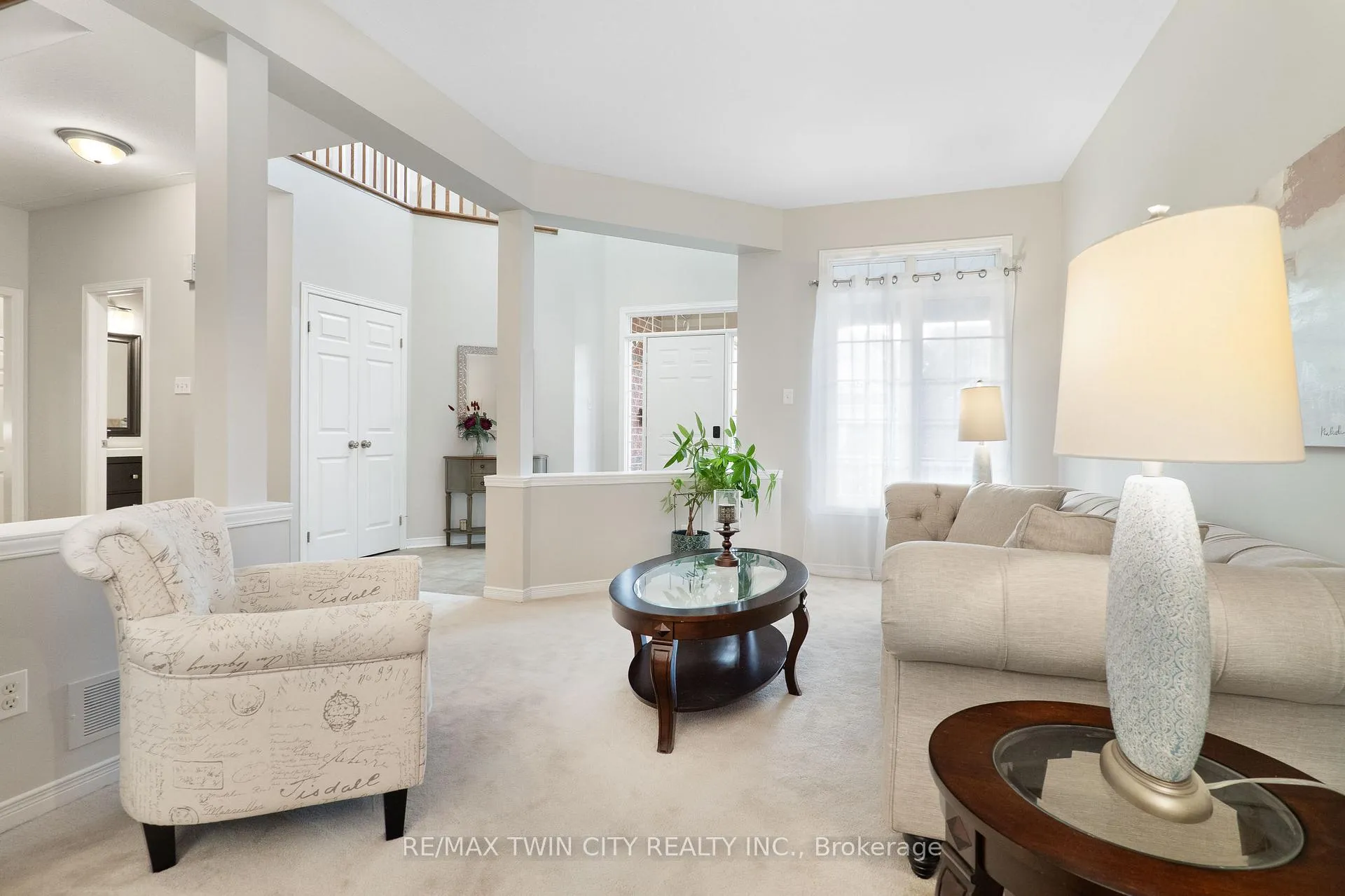Photo 14 of 224 Ridgemere Court, Kitchener — HOMEH