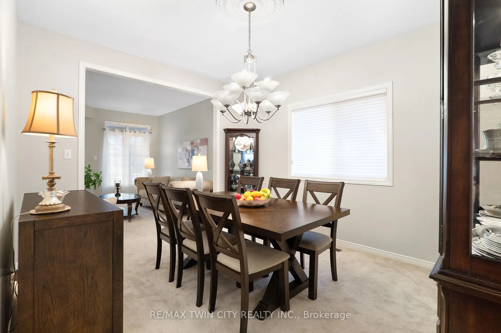 Photo 15 of 224 Ridgemere Court, Kitchener — HOMEH
