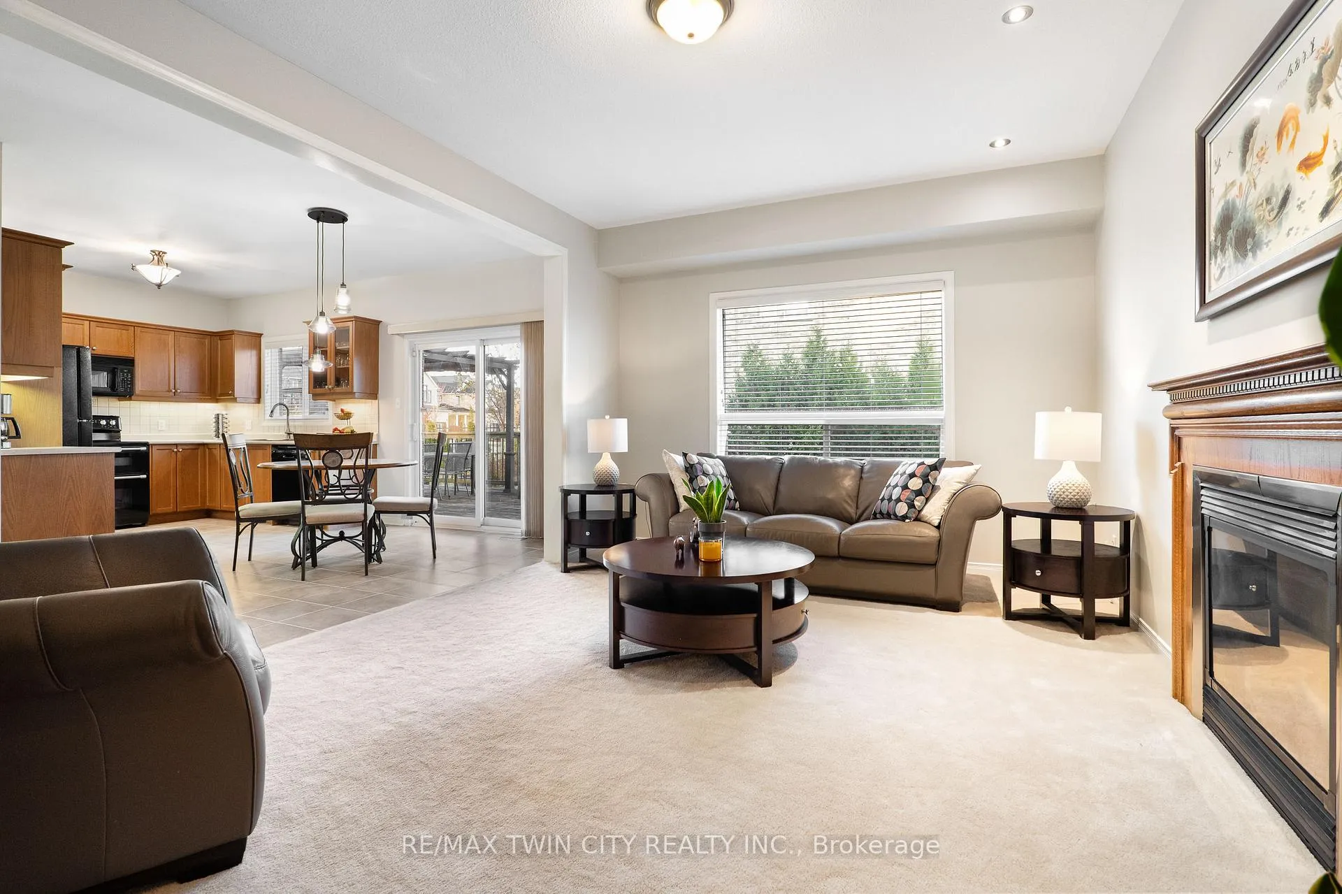 Photo 18 of 224 Ridgemere Court, Kitchener — HOMEH