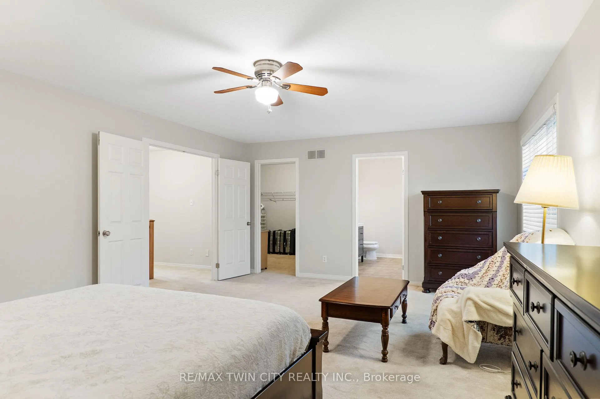 Photo 30 of 224 Ridgemere Court, Kitchener — HOMEH