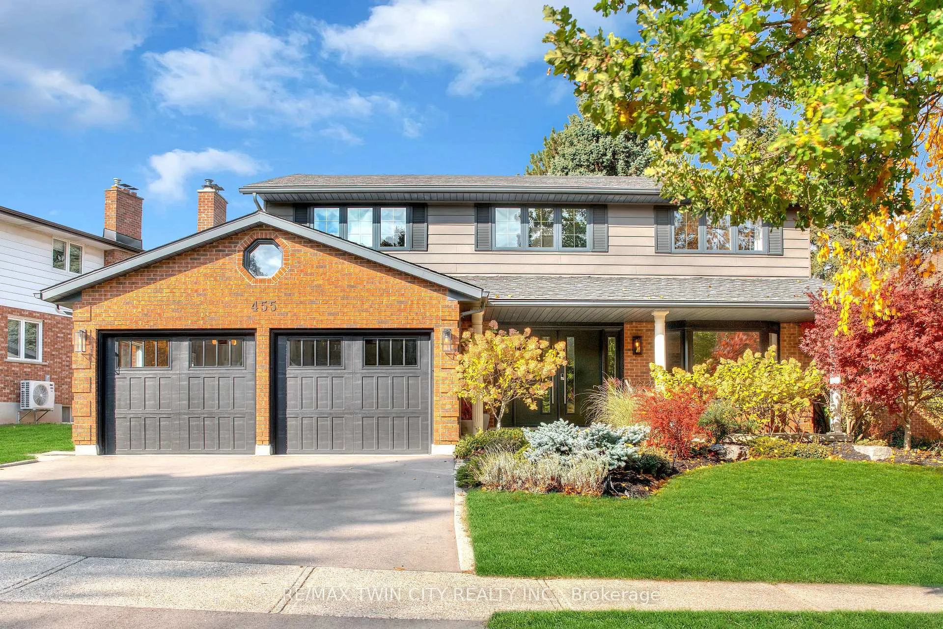 Photo 29 of 455 Winchester Drive, Waterloo — HOMEH