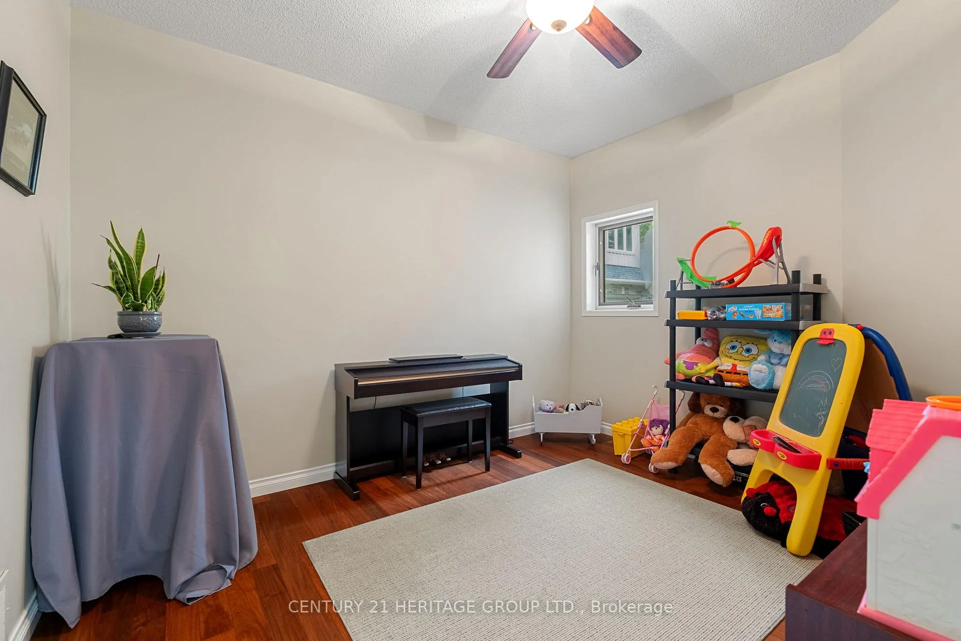 Photo 14 of 5713 Line 6, New Tecumseth, Rural New Tecumseth — HOMEH