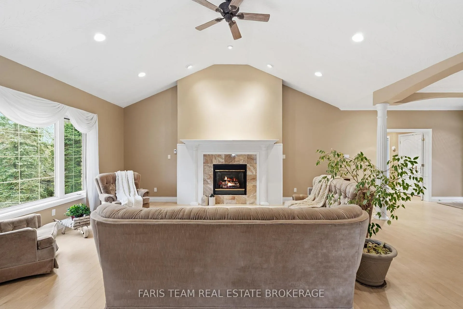 Photo 12 of 41 Paddy Dunn's Circle, Springwater, Midhurst — HOMEH