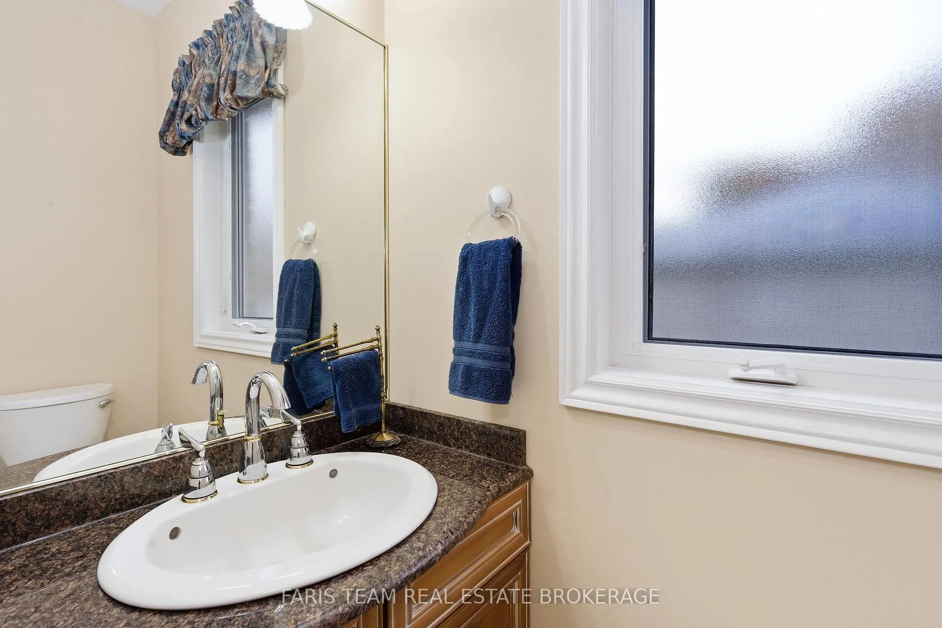 Photo 22 of 41 Paddy Dunn's Circle, Springwater, Midhurst — HOMEH