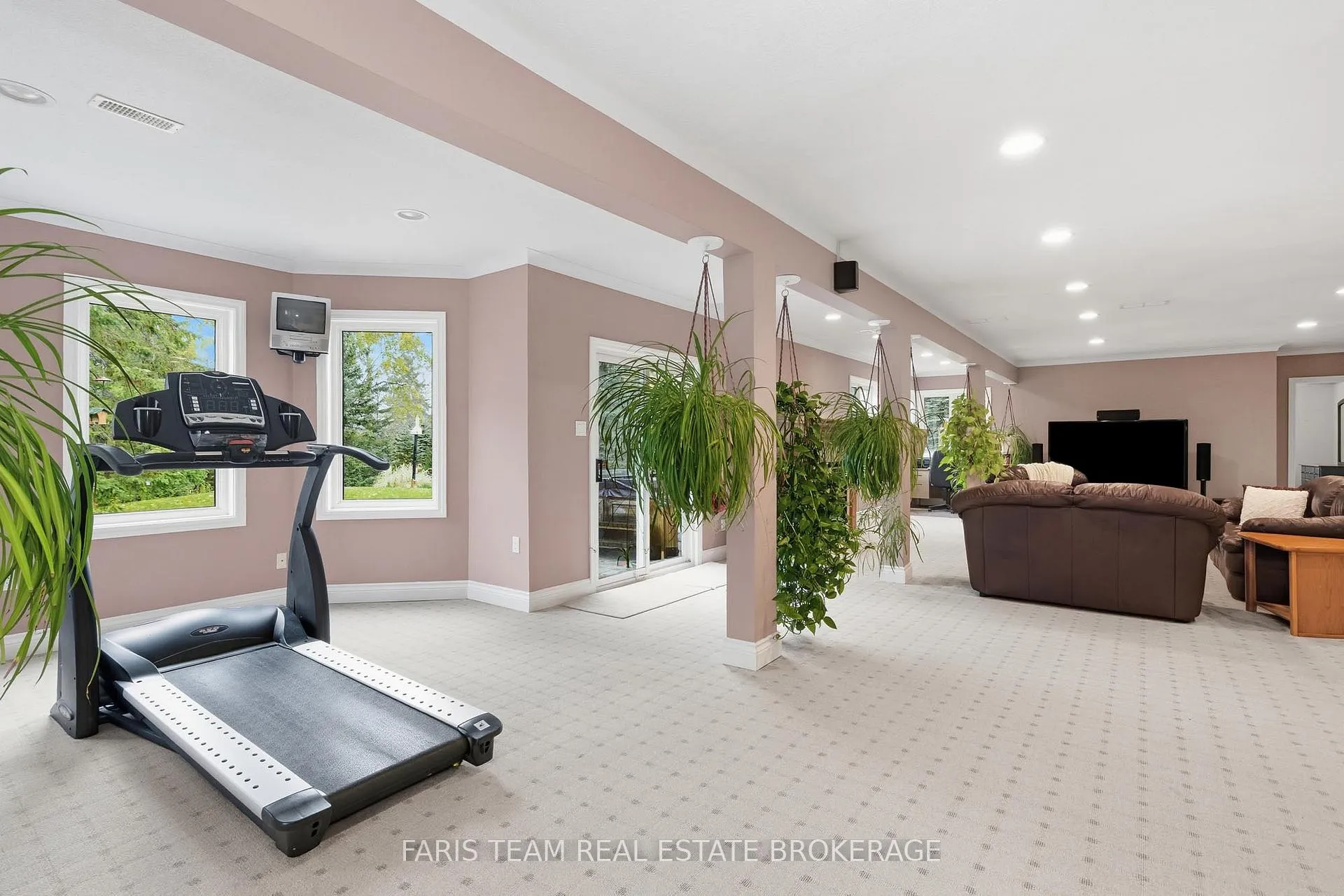 Photo 25 of 41 Paddy Dunn's Circle, Springwater, Midhurst — HOMEH
