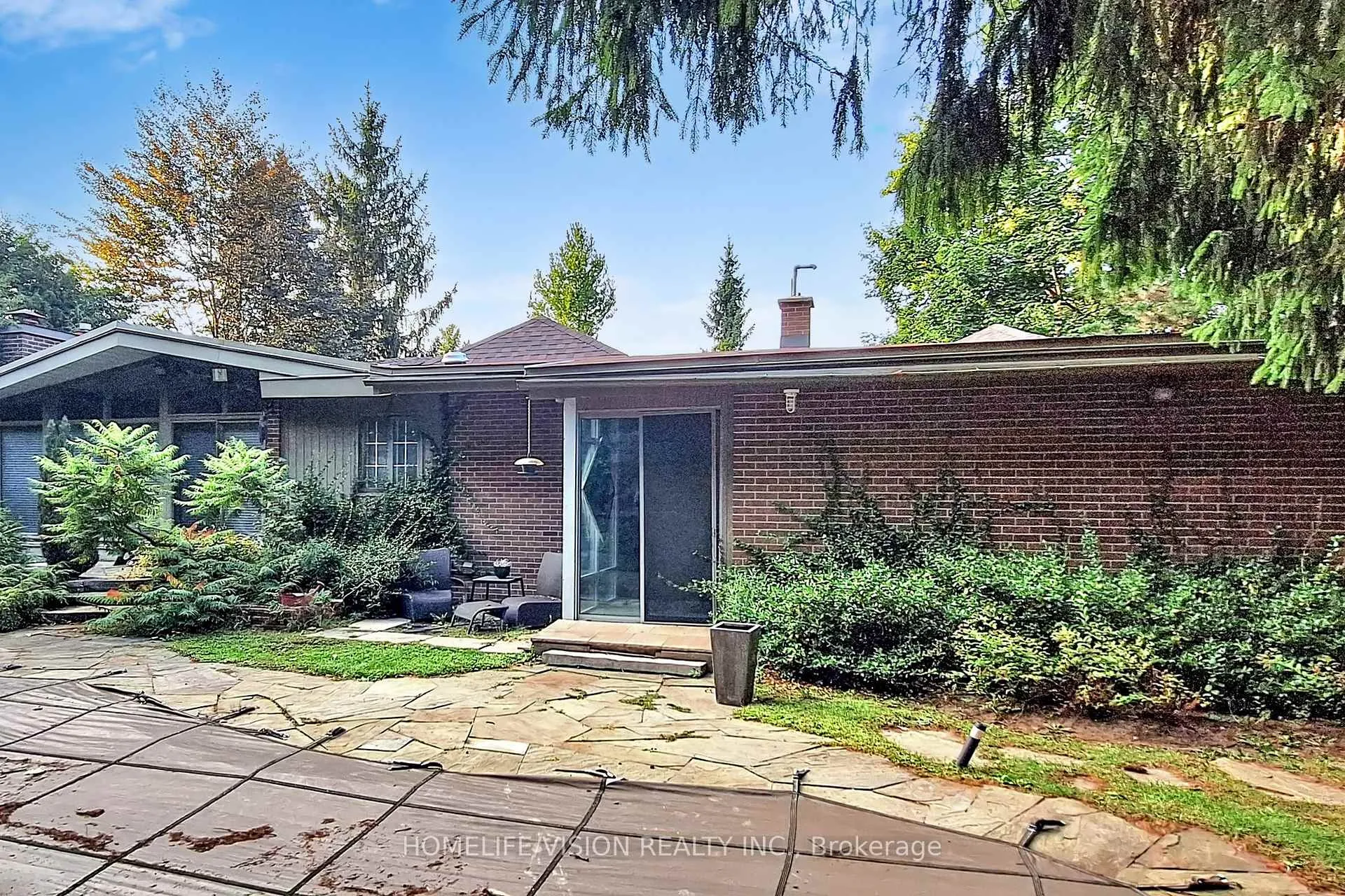 Photo 36 of 135 Patricia Drive, King, King City — HOMEH