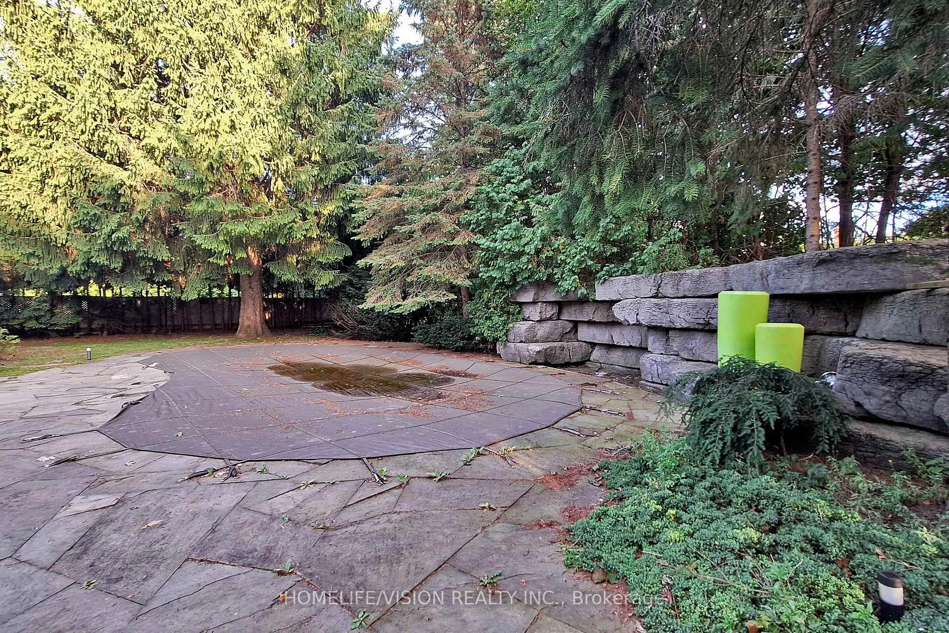 Photo 38 of 135 Patricia Drive, King, King City — HOMEH