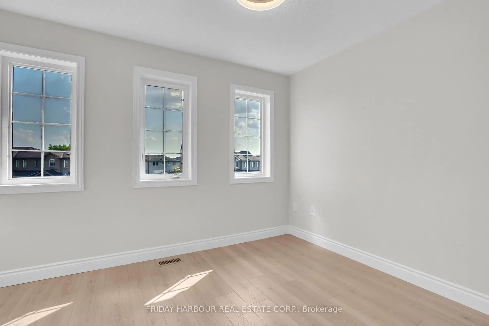 Photo 14 of 16 Admiral Crescent, Essa, Angus — HOMEH