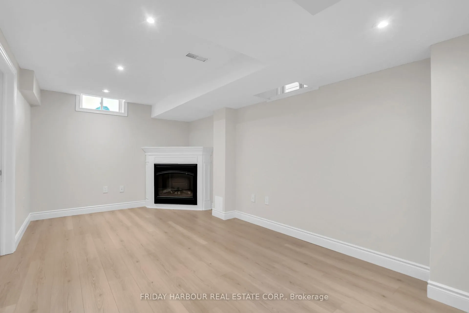 Photo 24 of 16 Admiral Crescent, Essa, Angus — HOMEH