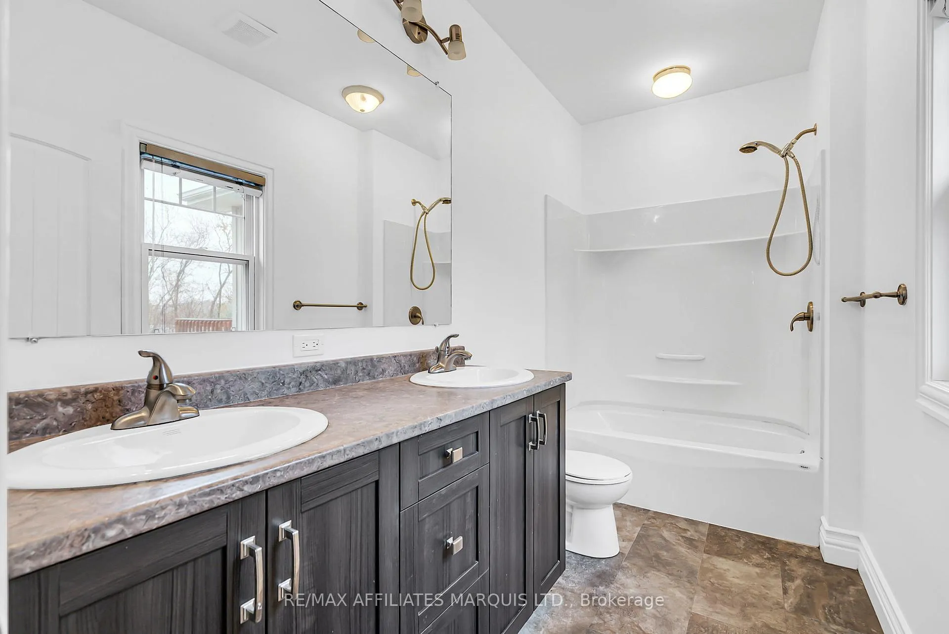 Photo 26 of 23 Calco Crescent, North Stormont, Moose Creek — HOMEH