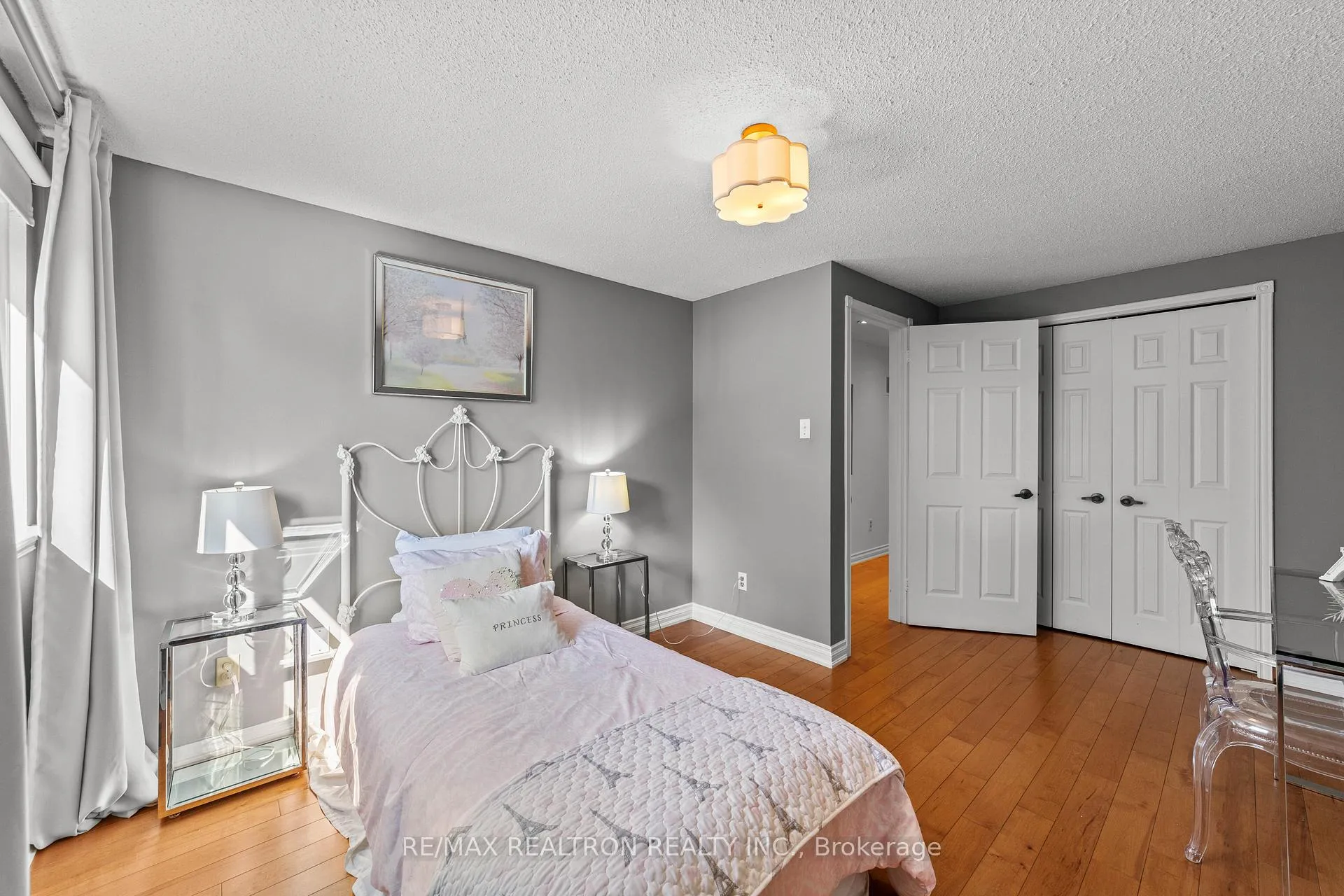 Photo 32 of 42 Peter Andrew Crescent, Vaughan, Brownridge — HOMEH