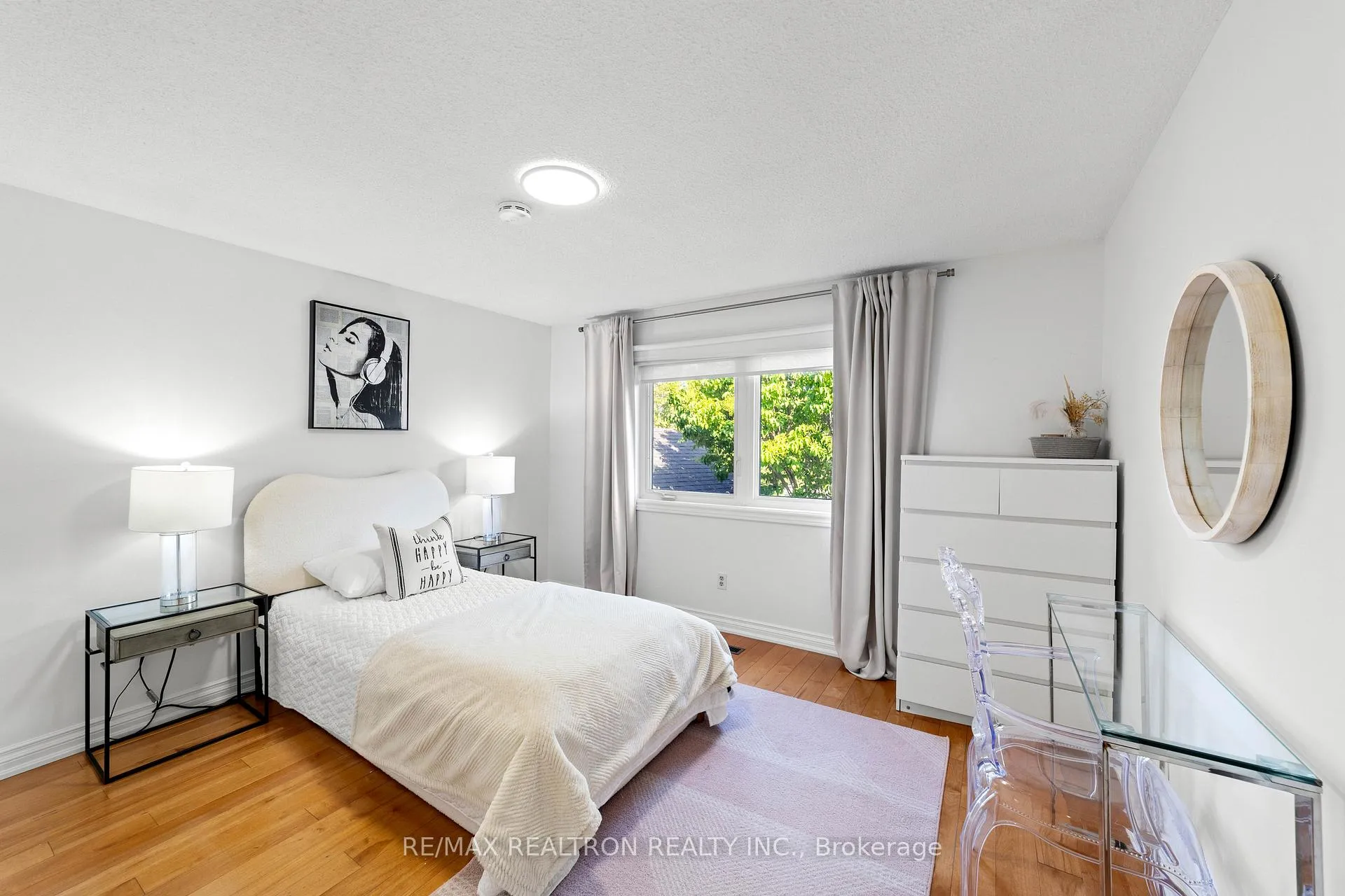 Photo 36 of 42 Peter Andrew Crescent, Vaughan, Brownridge — HOMEH