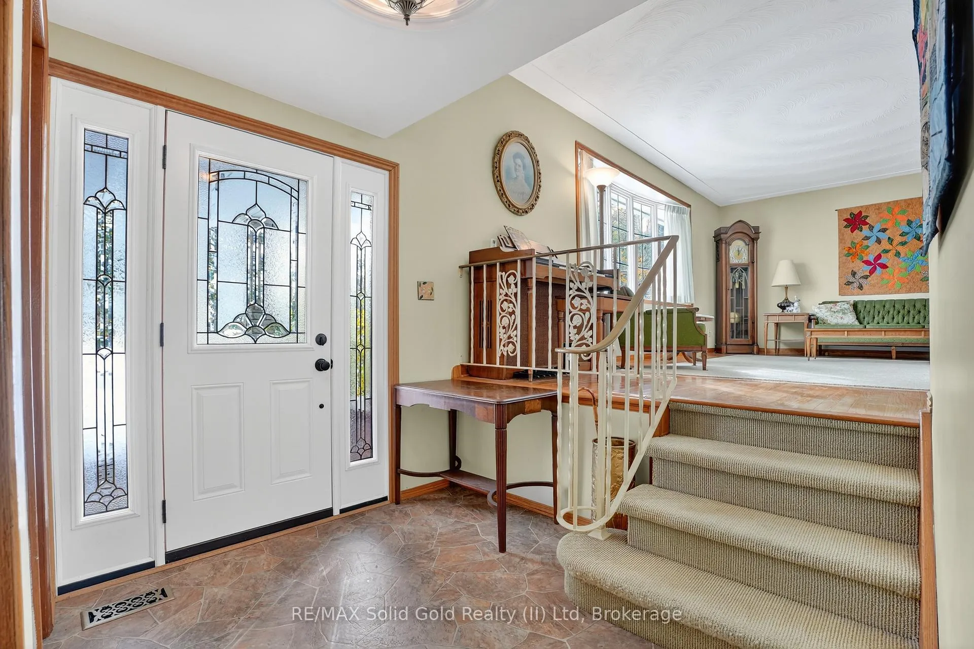 Photo 4 of 52 Wilkins Drive, Kitchener — HOMEH