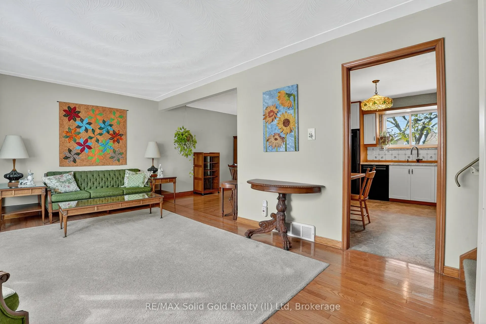Photo 9 of 52 Wilkins Drive, Kitchener — HOMEH