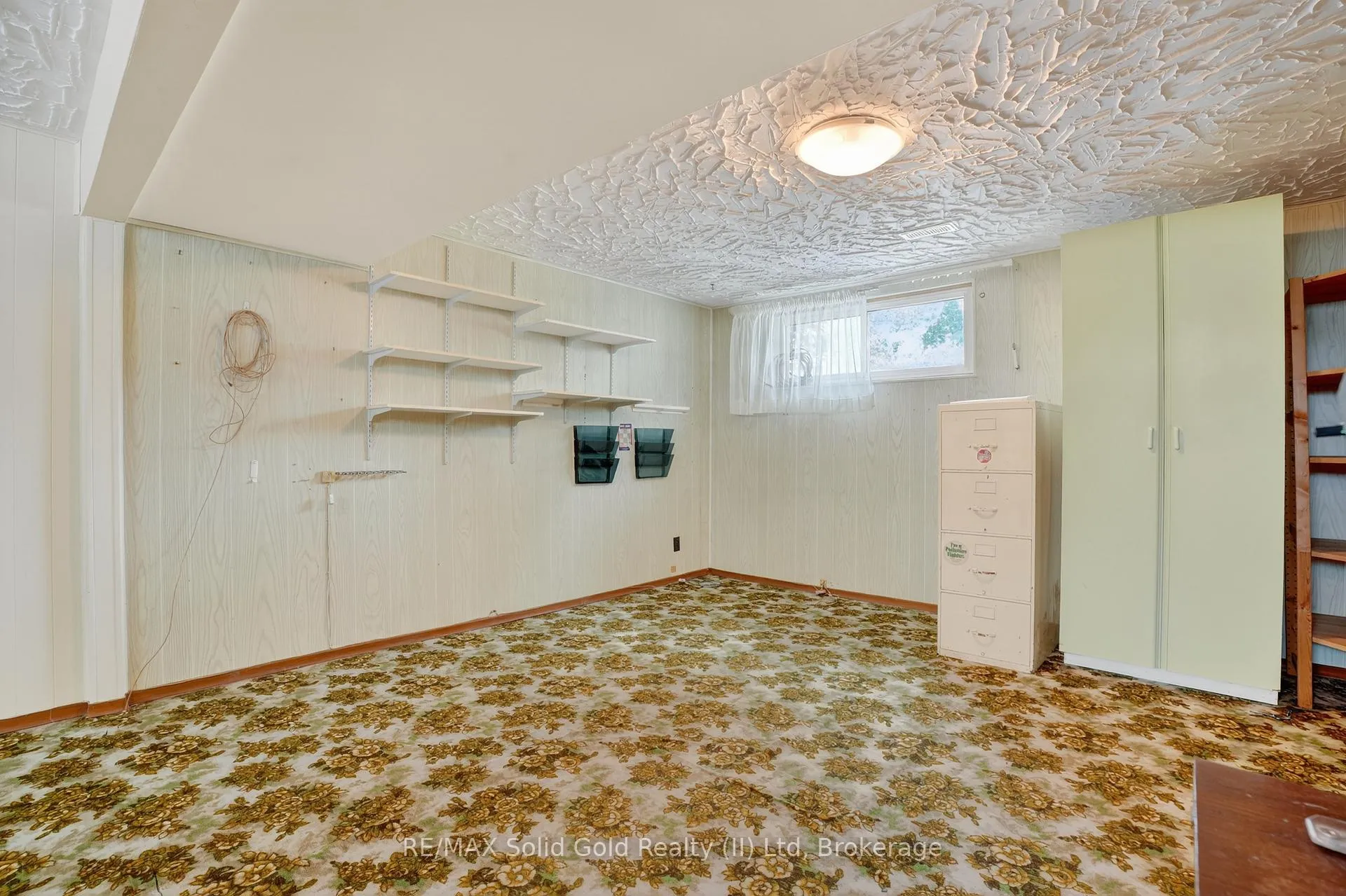 Photo 40 of 52 Wilkins Drive, Kitchener — HOMEH