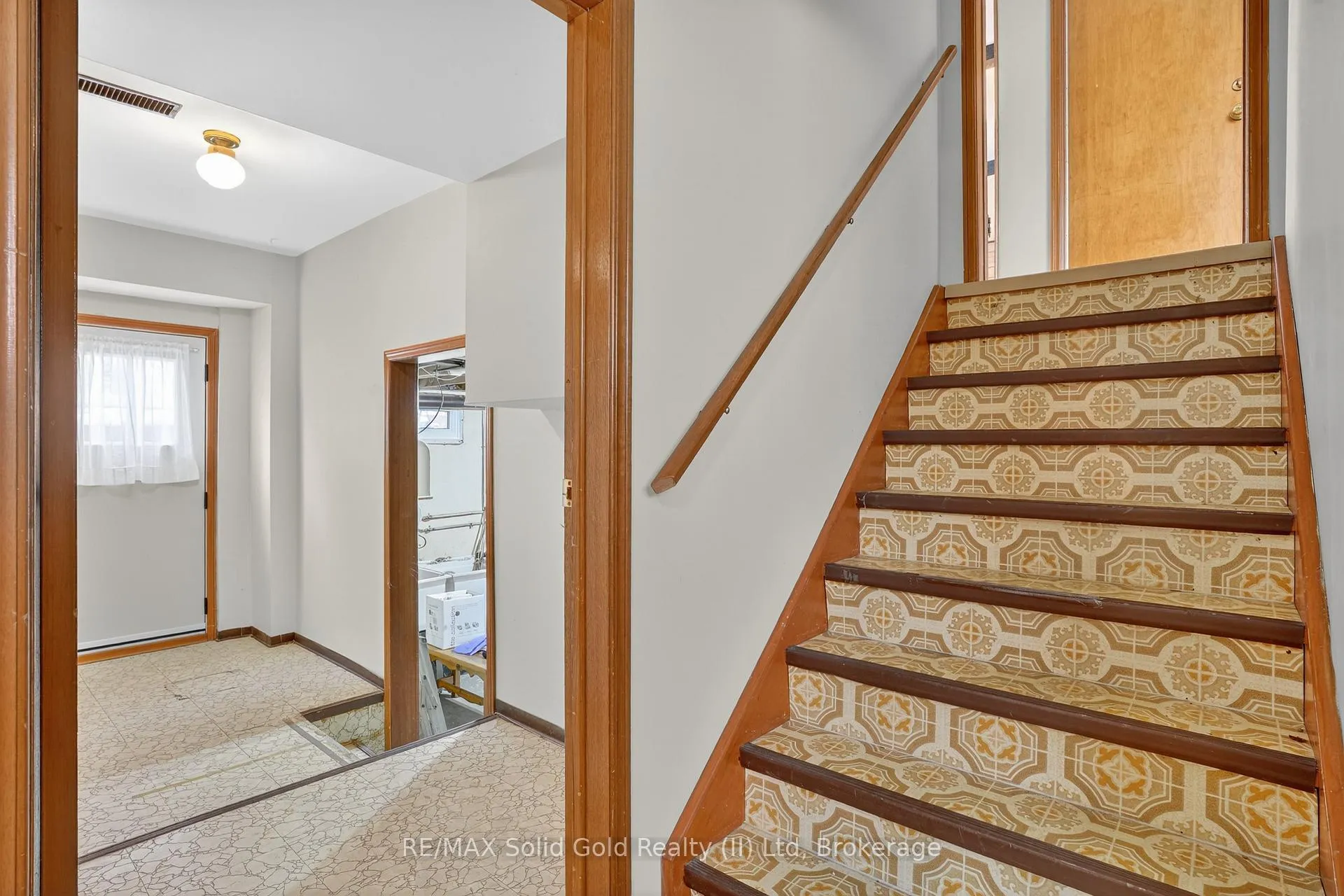Photo 41 of 52 Wilkins Drive, Kitchener — HOMEH
