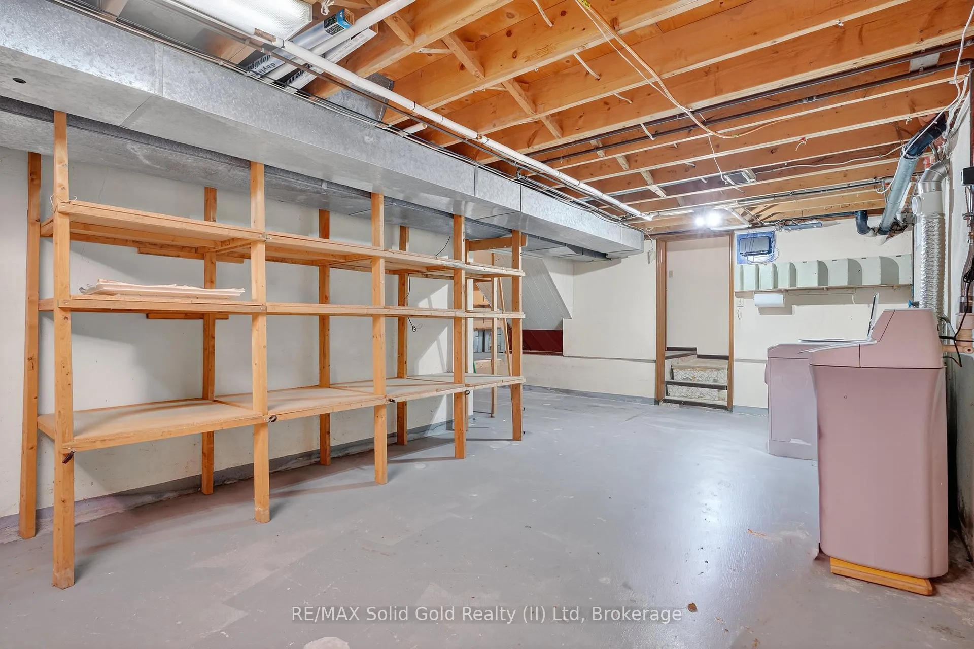 Photo 42 of 52 Wilkins Drive, Kitchener — HOMEH