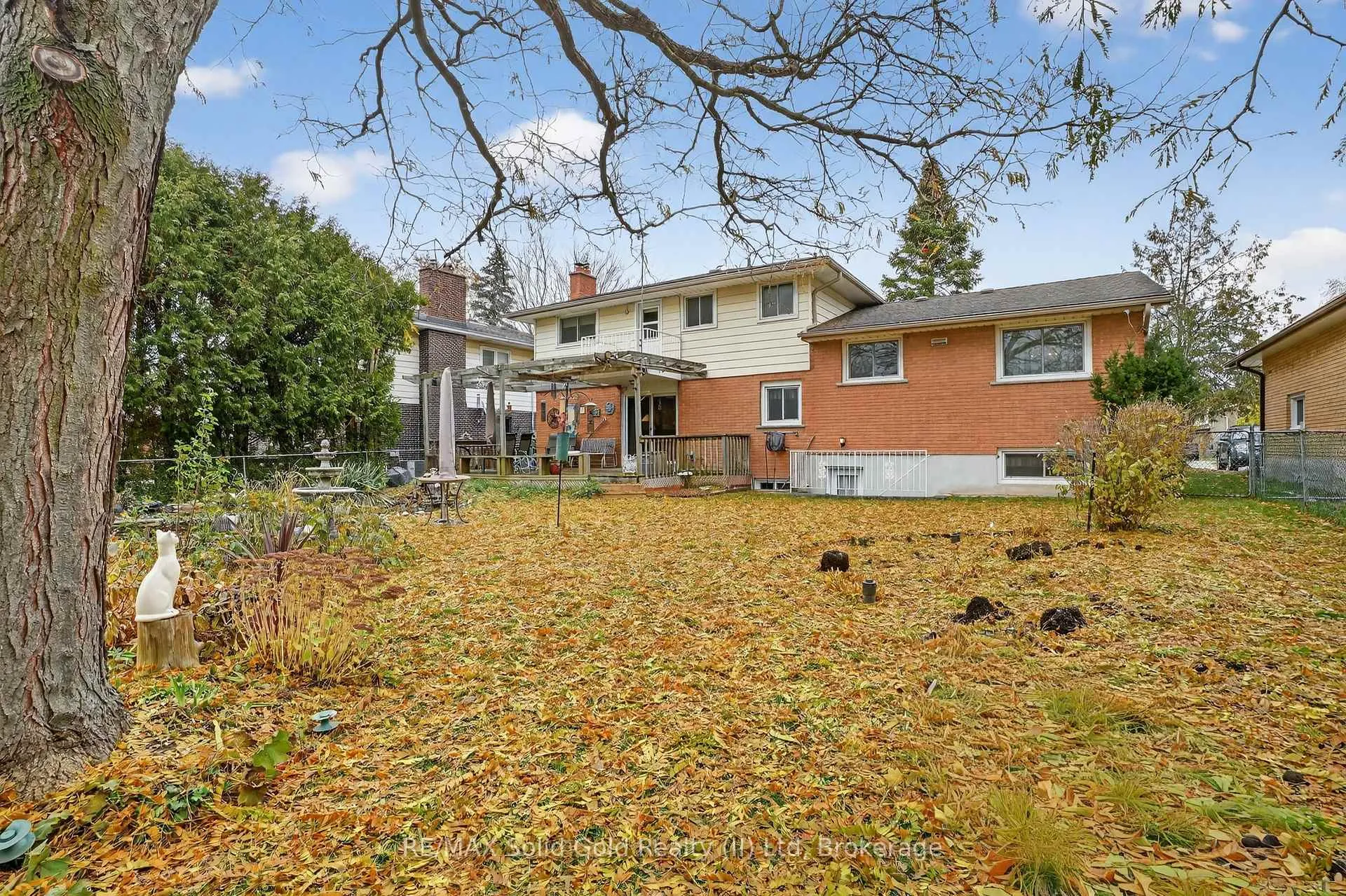Photo 45 of 52 Wilkins Drive, Kitchener — HOMEH